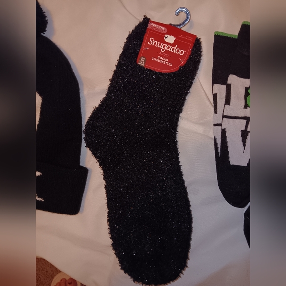 Nightmare Before Christmas;Jack Skellington Beanie and sock bundle!! - Picture 4 of 6